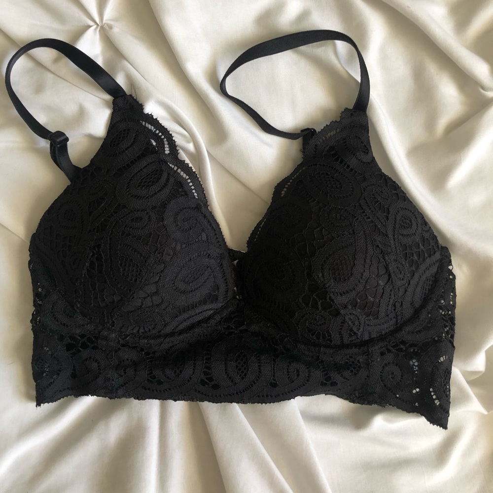 Victoria’s secret PINK padded push up lace bralette